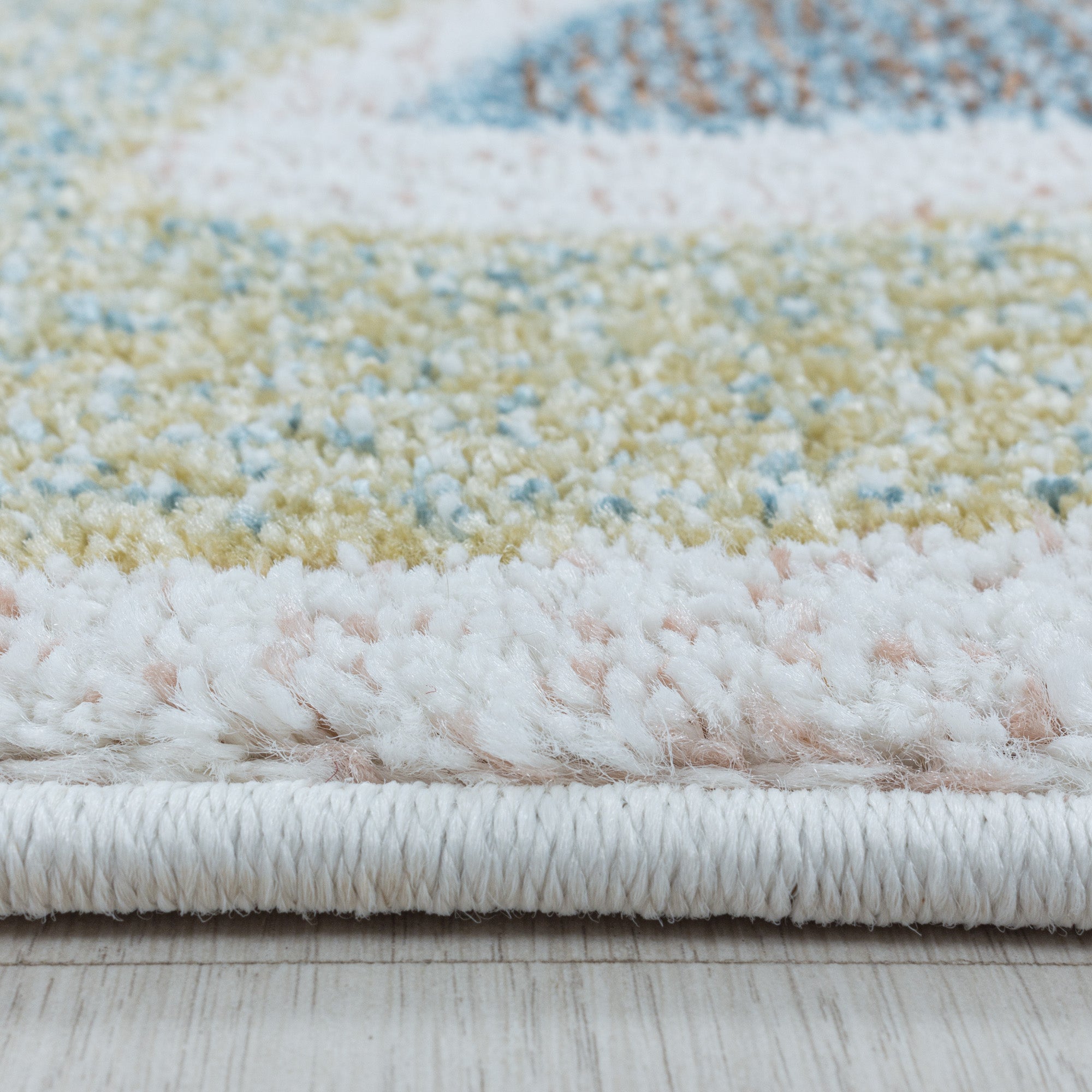 Children's Rug Unicorn Design White Easy Care Rug Children's Room