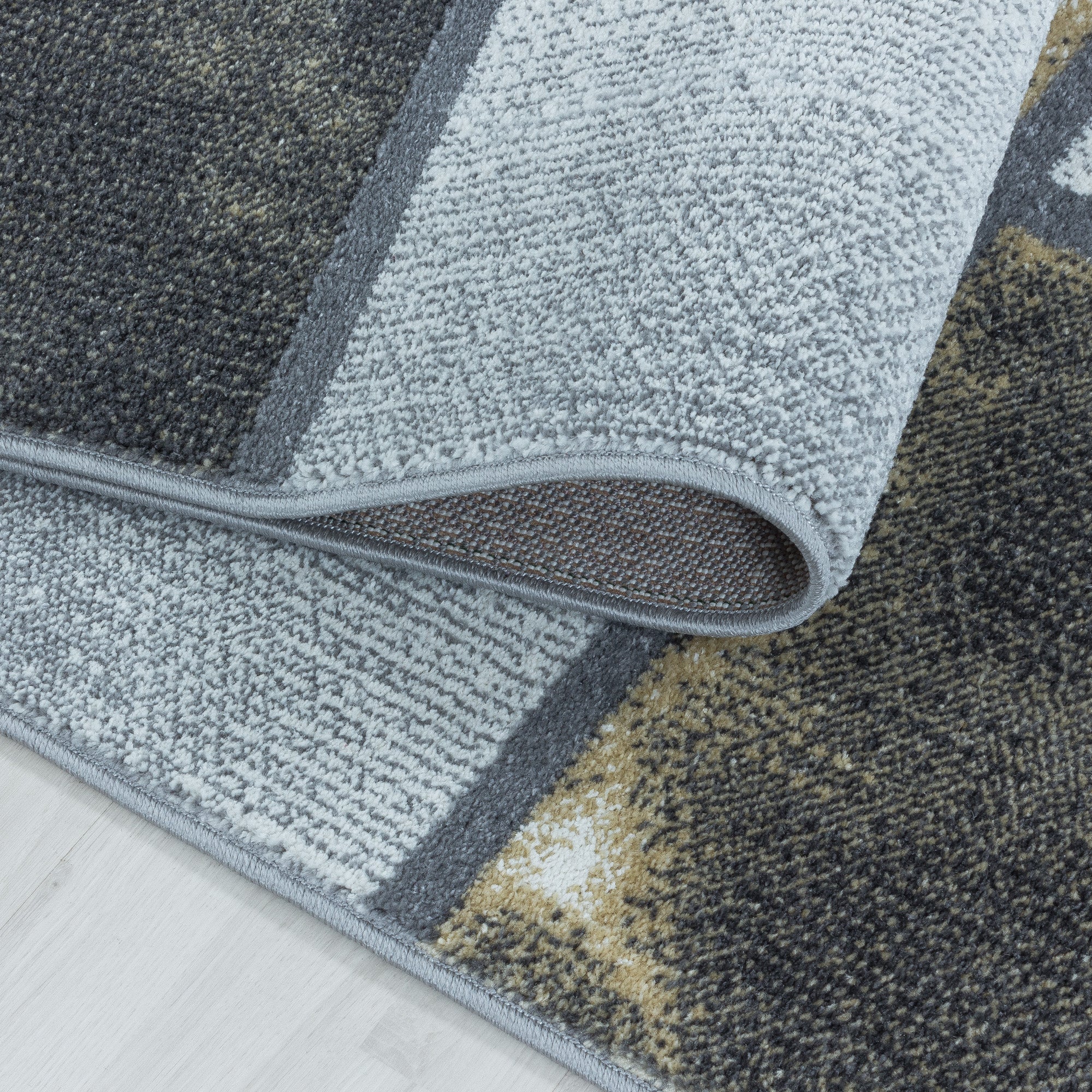Modern Designer Wohnzimmer Teppich Weicher Kurzflor Kariert Design Robust