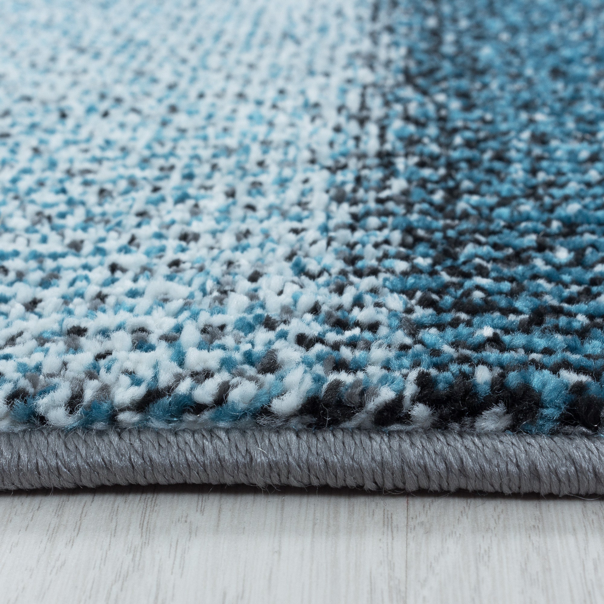 Modern Designer Wohnzimmer Teppich Weicher Kurzflor Kariert Design Robust