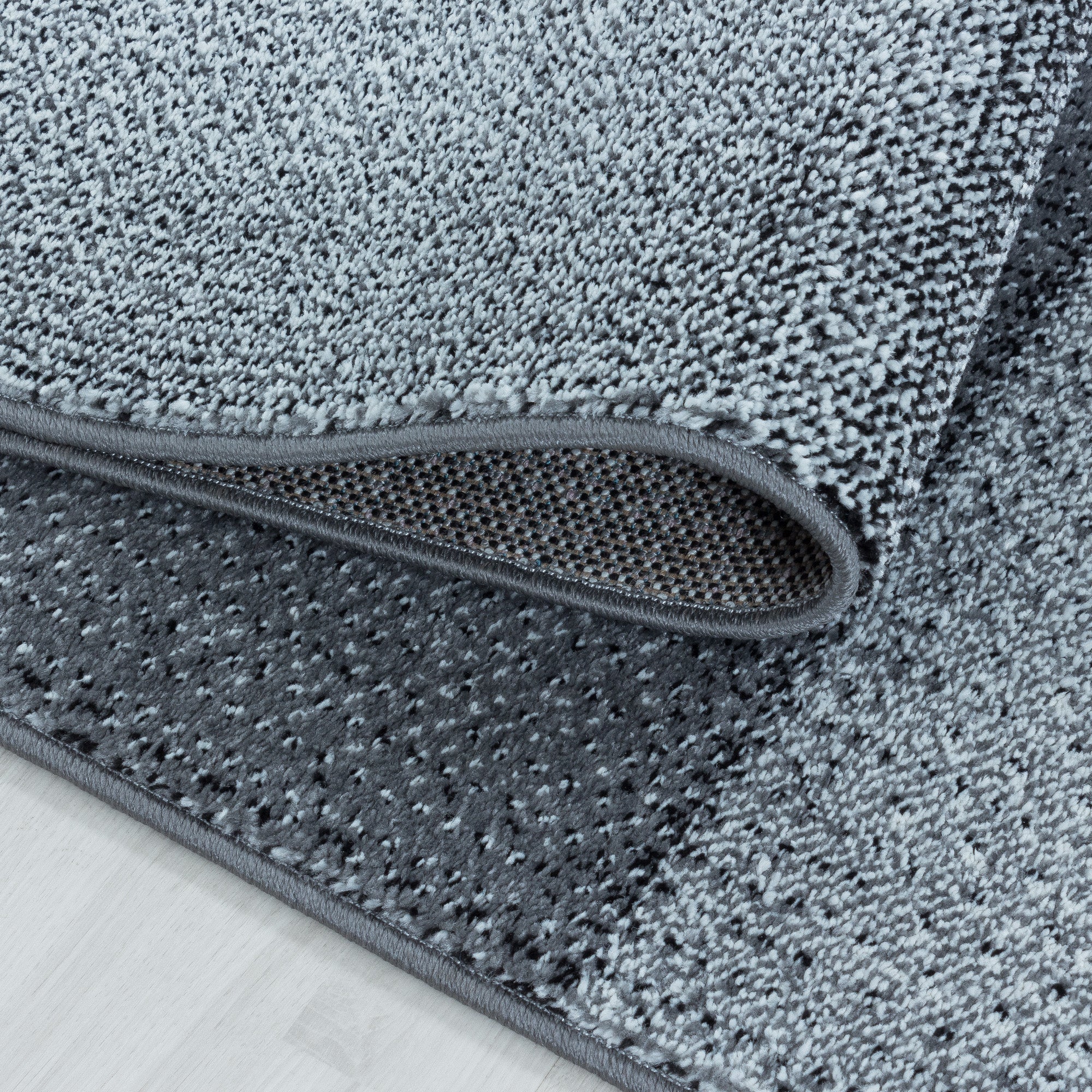 Modern Designer Wohnzimmer Teppich Weicher Kurzflor Kariert Design Robust
