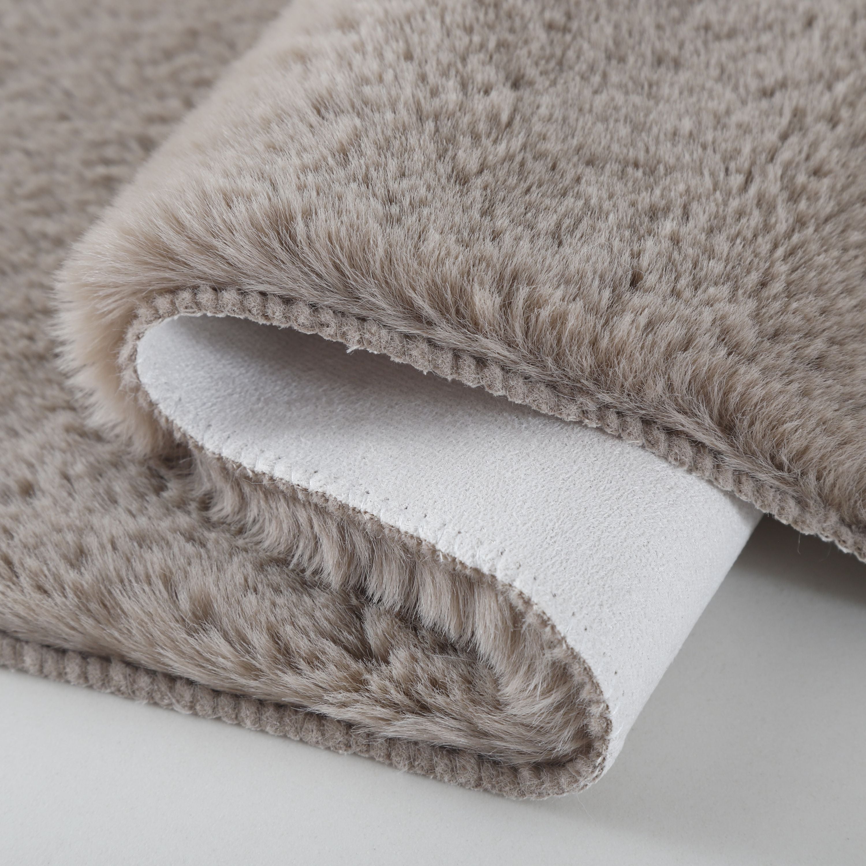 Rug plush plain cloud shape faux fur children's room super soft fur look