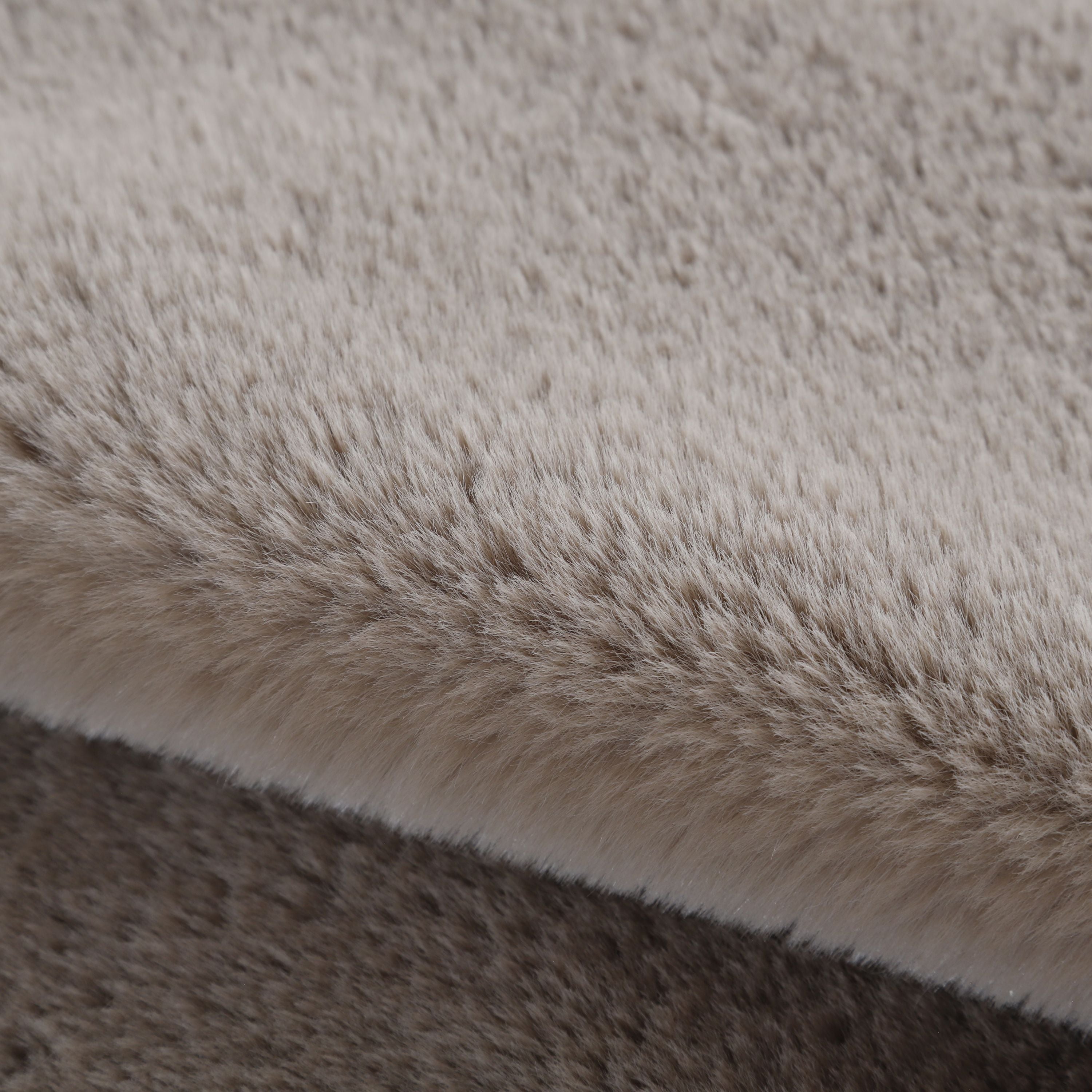 Rug plush plain cloud shape faux fur children's room super soft fur look