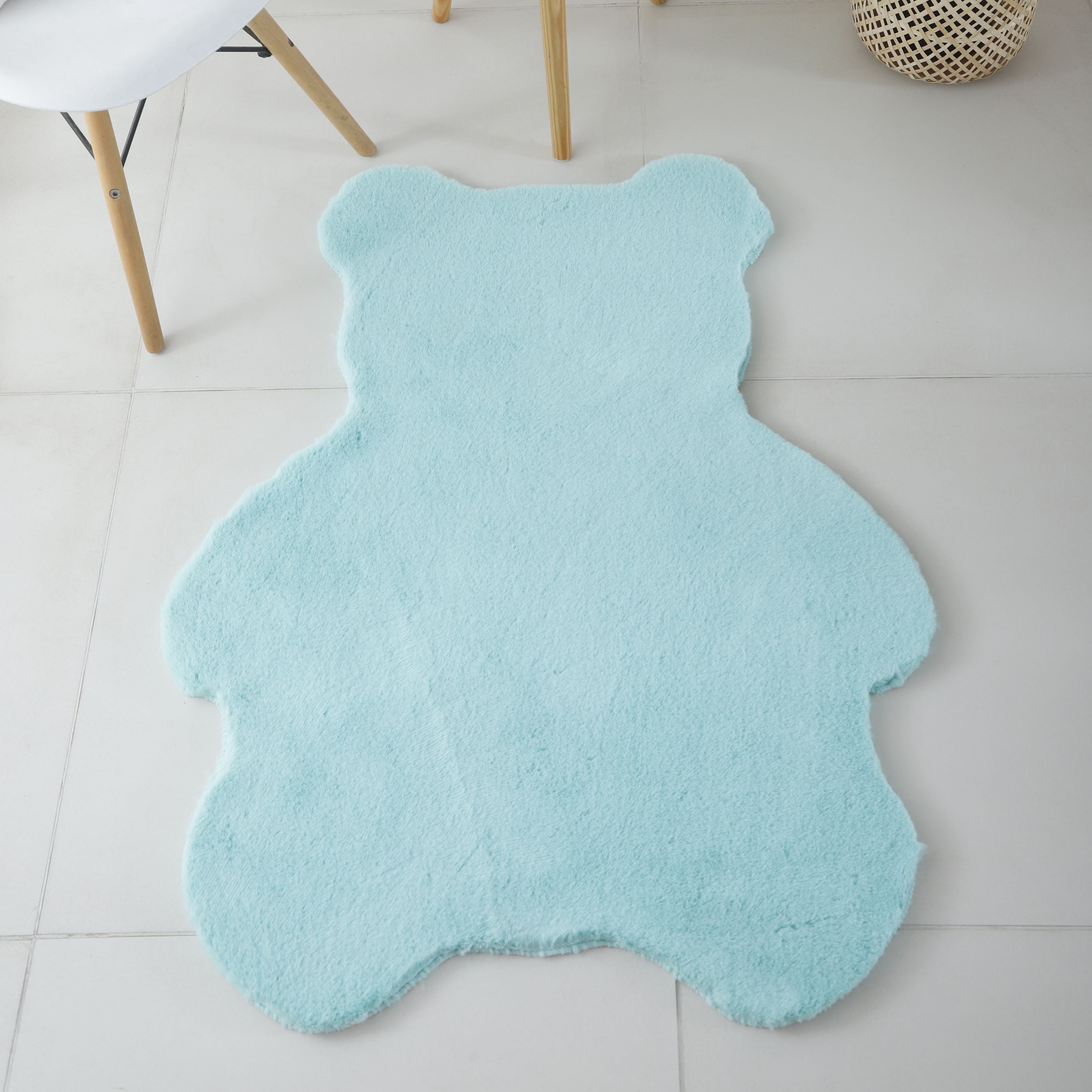 Rug plush plain bear shape faux fur children's room super soft fur look