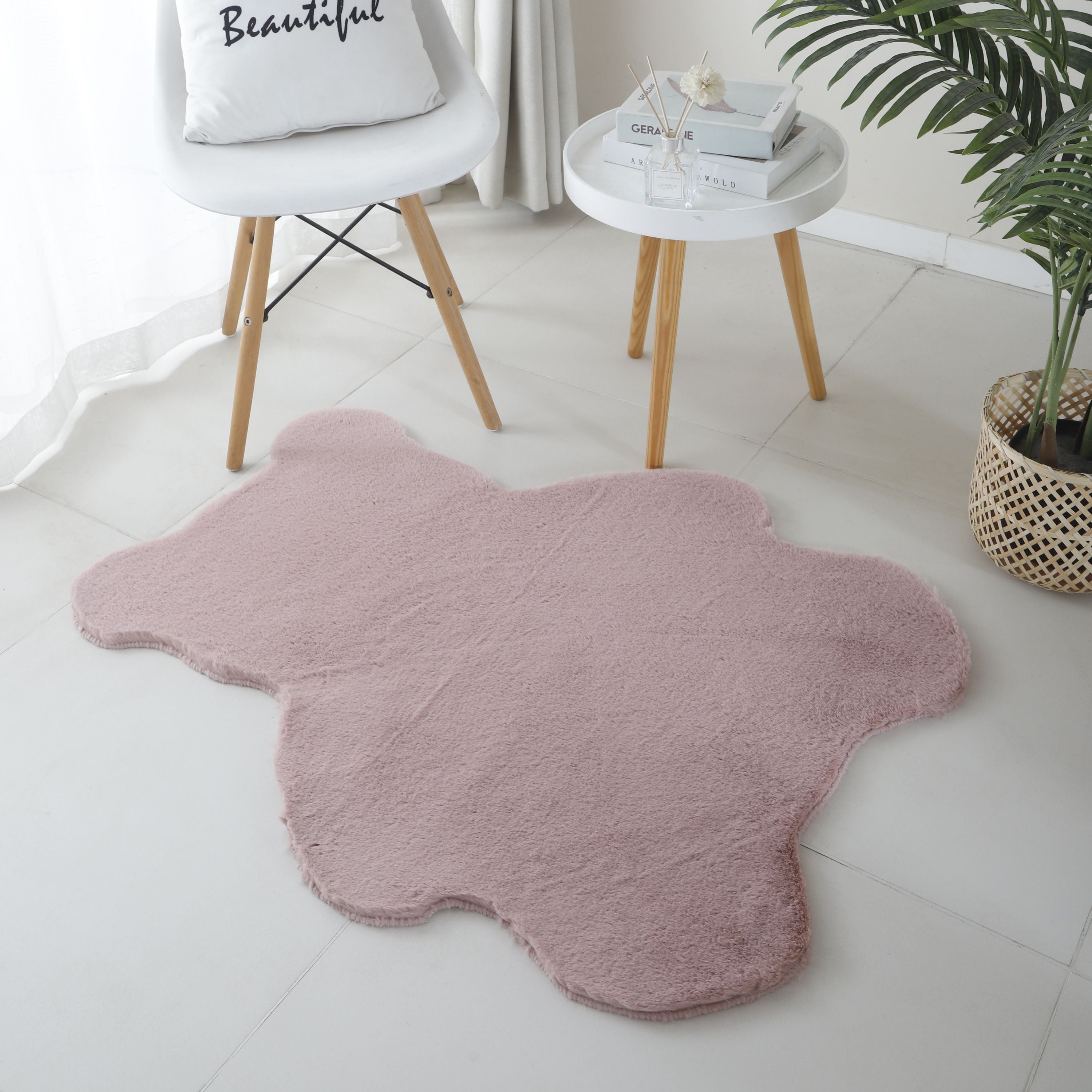 Rug plush plain bear shape faux fur children's room super soft fur look