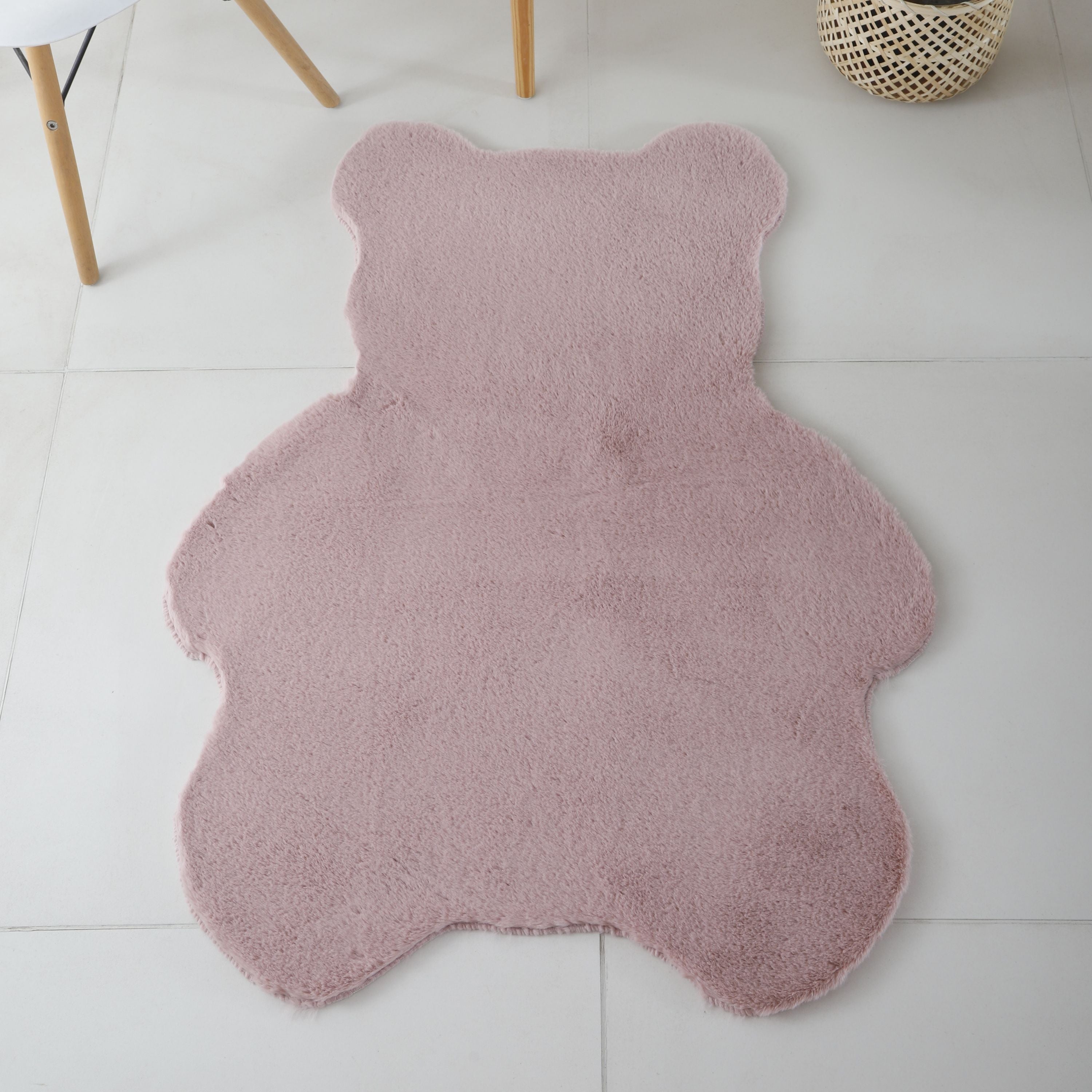 Rug plush plain bear shape faux fur children's room super soft fur look