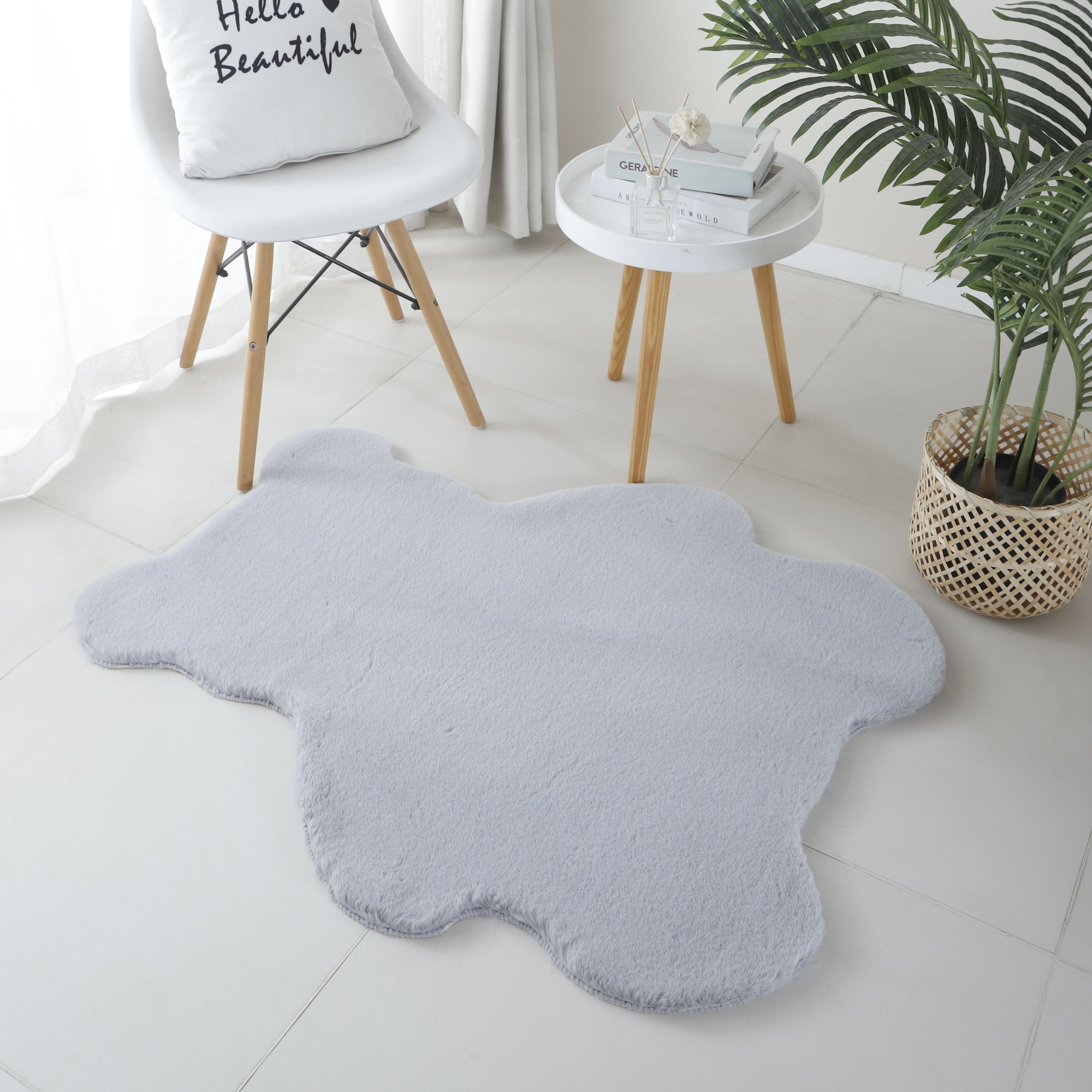 Rug plush plain bear shape faux fur children's room super soft fur look