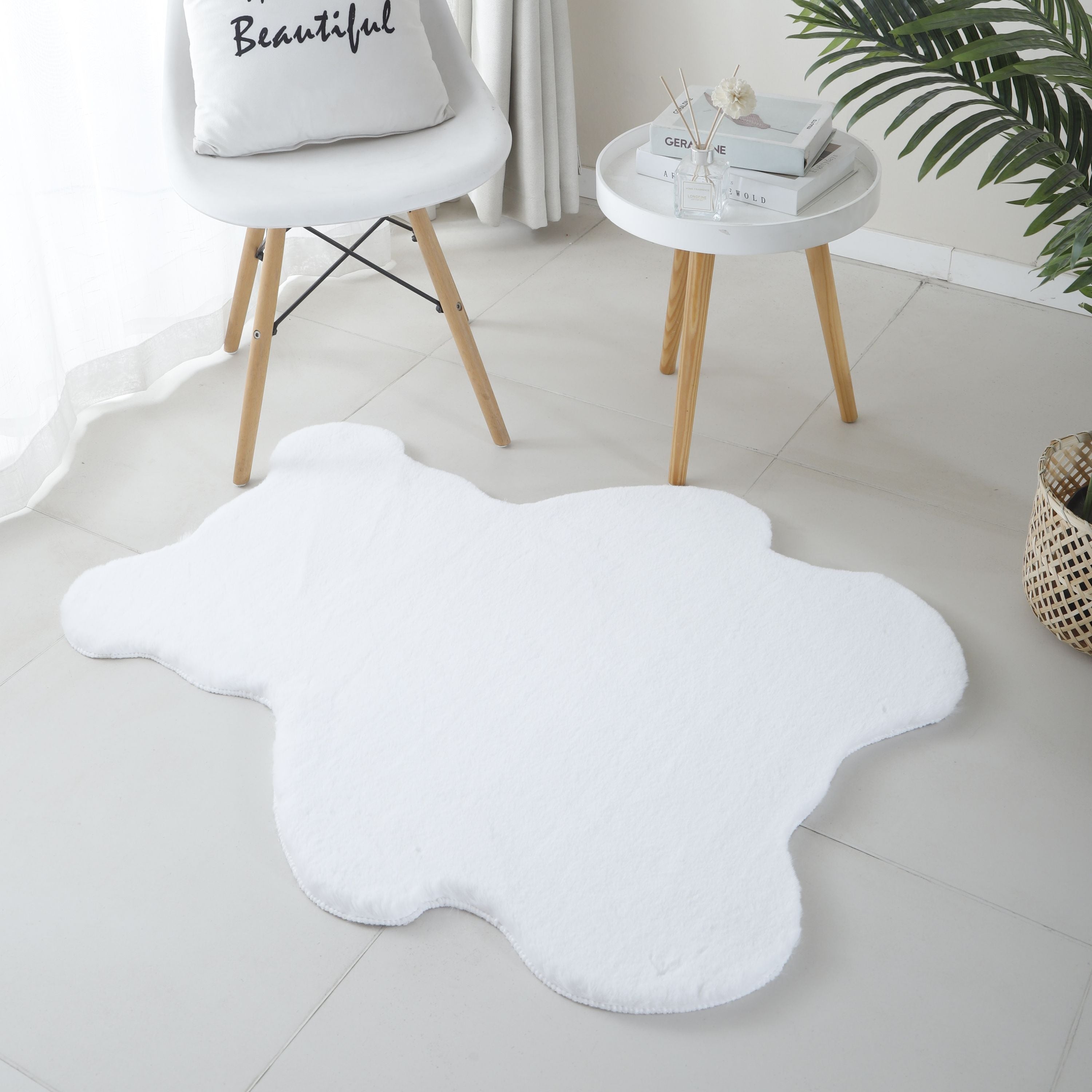 Rug plush plain bear shape faux fur children's room super soft fur look