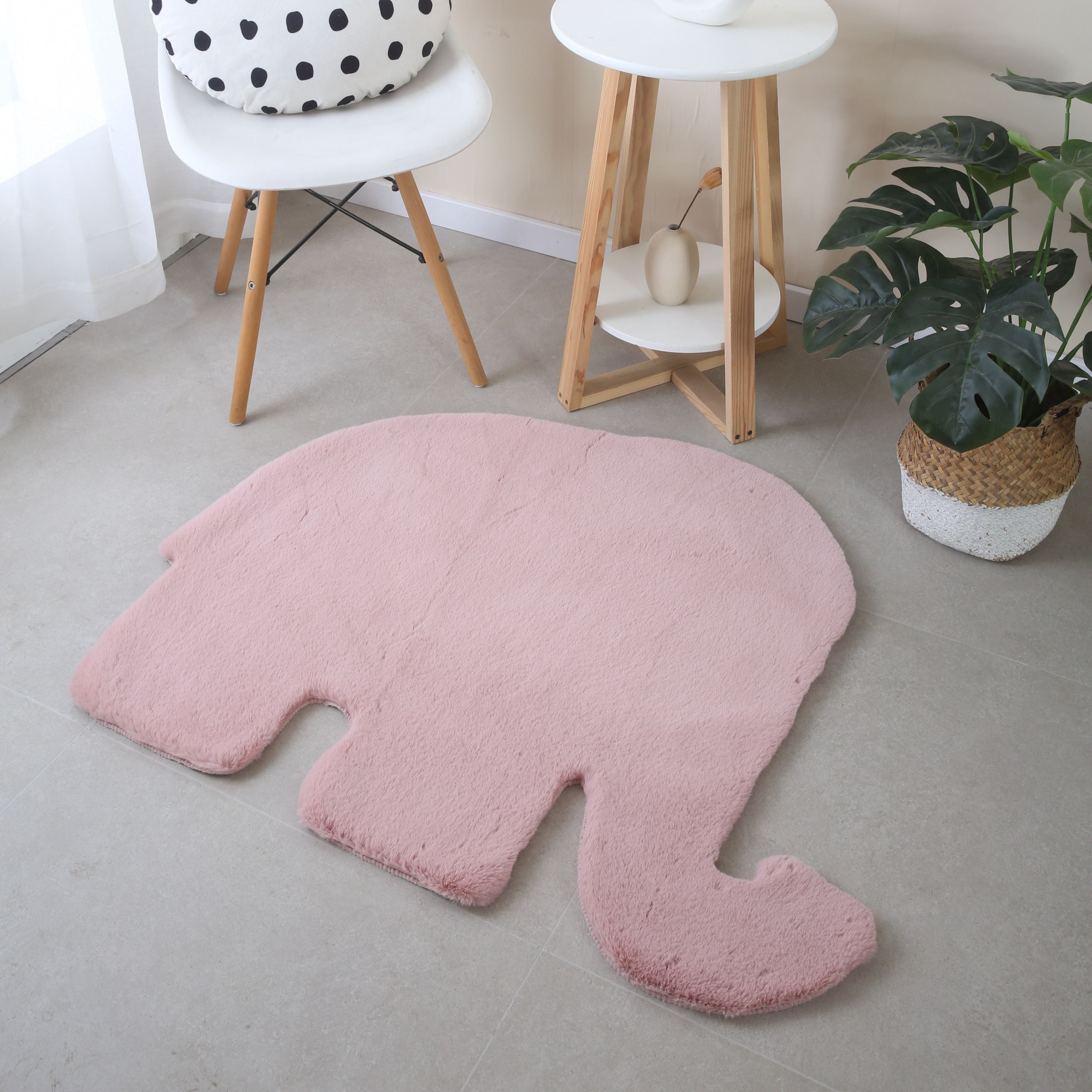 Tapis peluche uni forme éléphant fausse fourrure chambre enfant aspect super fourrure