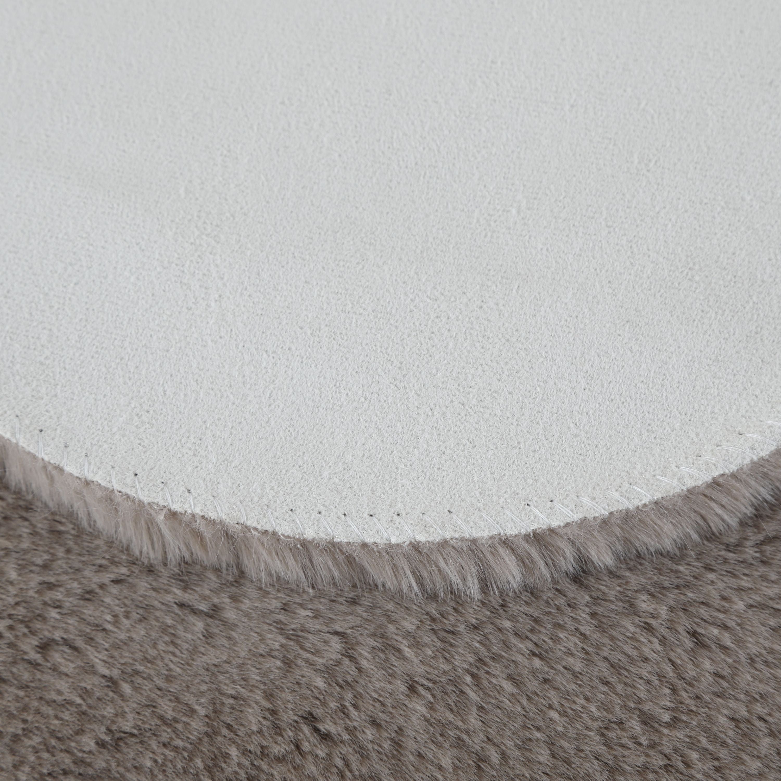 Rug plush plain cloverleaf shape faux fur children's room soft fur look