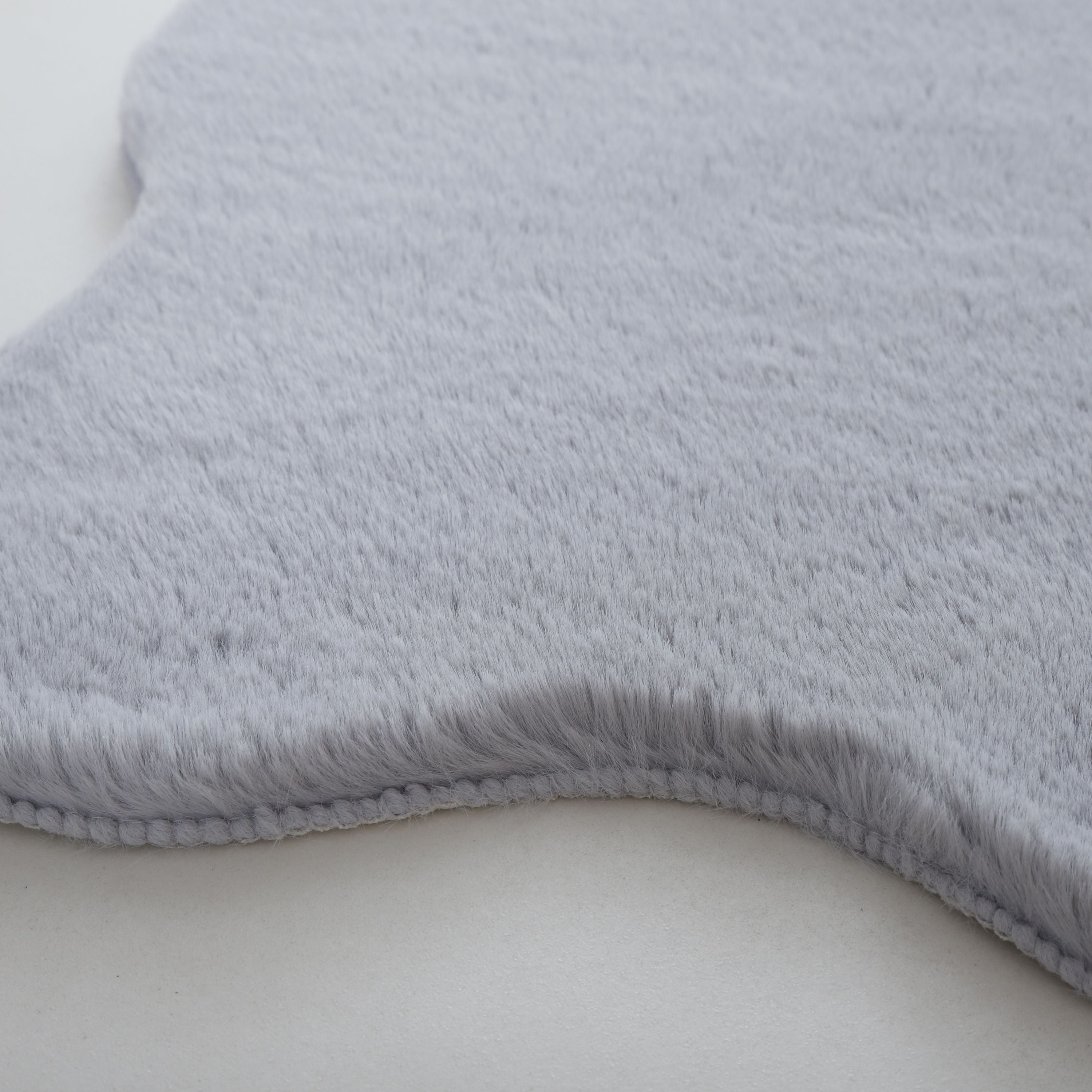 Tapis peluche uni forme peau de mouton tapis fausse fourrure chambre aspect fourrure