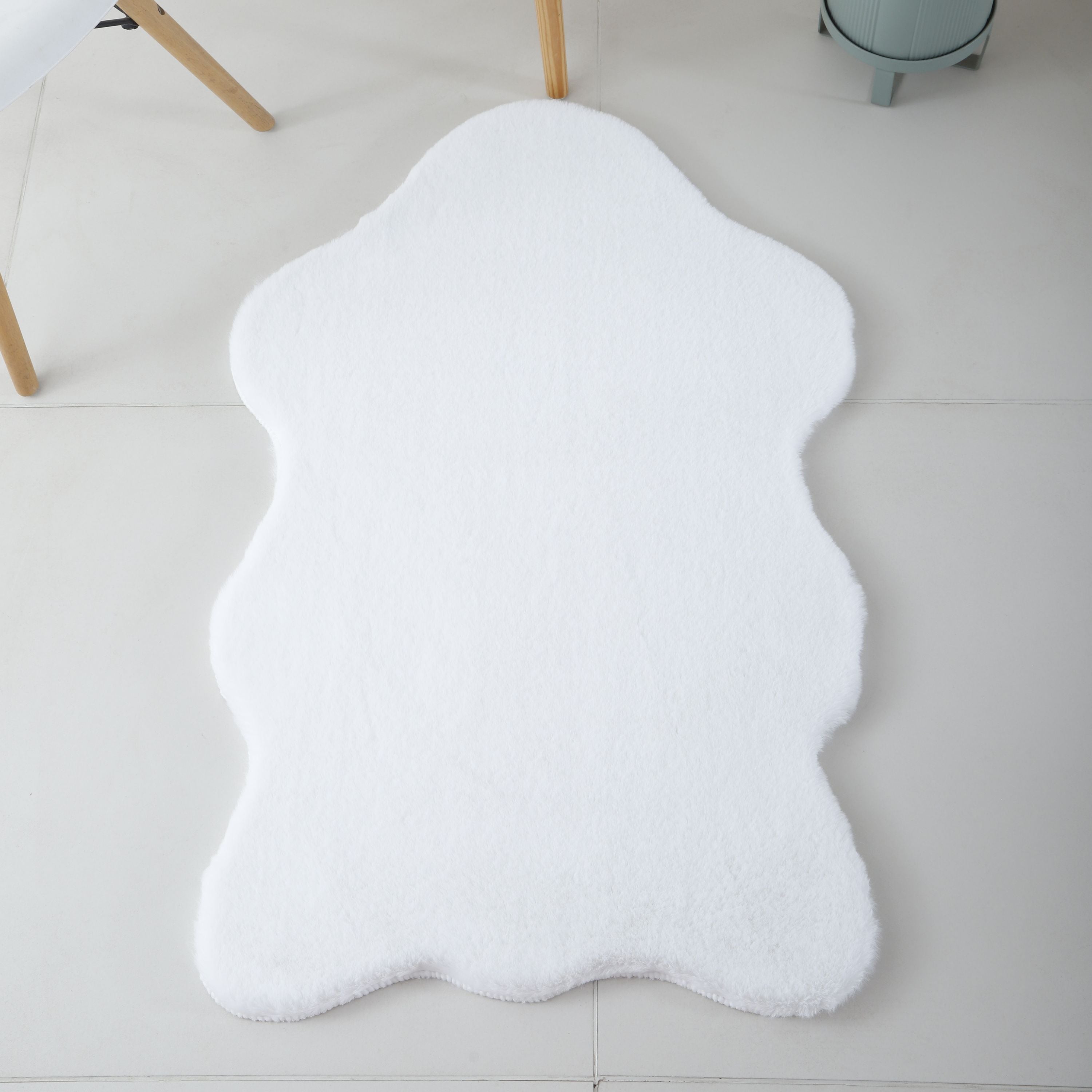 Tapis peluche uni forme peau de mouton tapis fausse fourrure chambre aspect fourrure