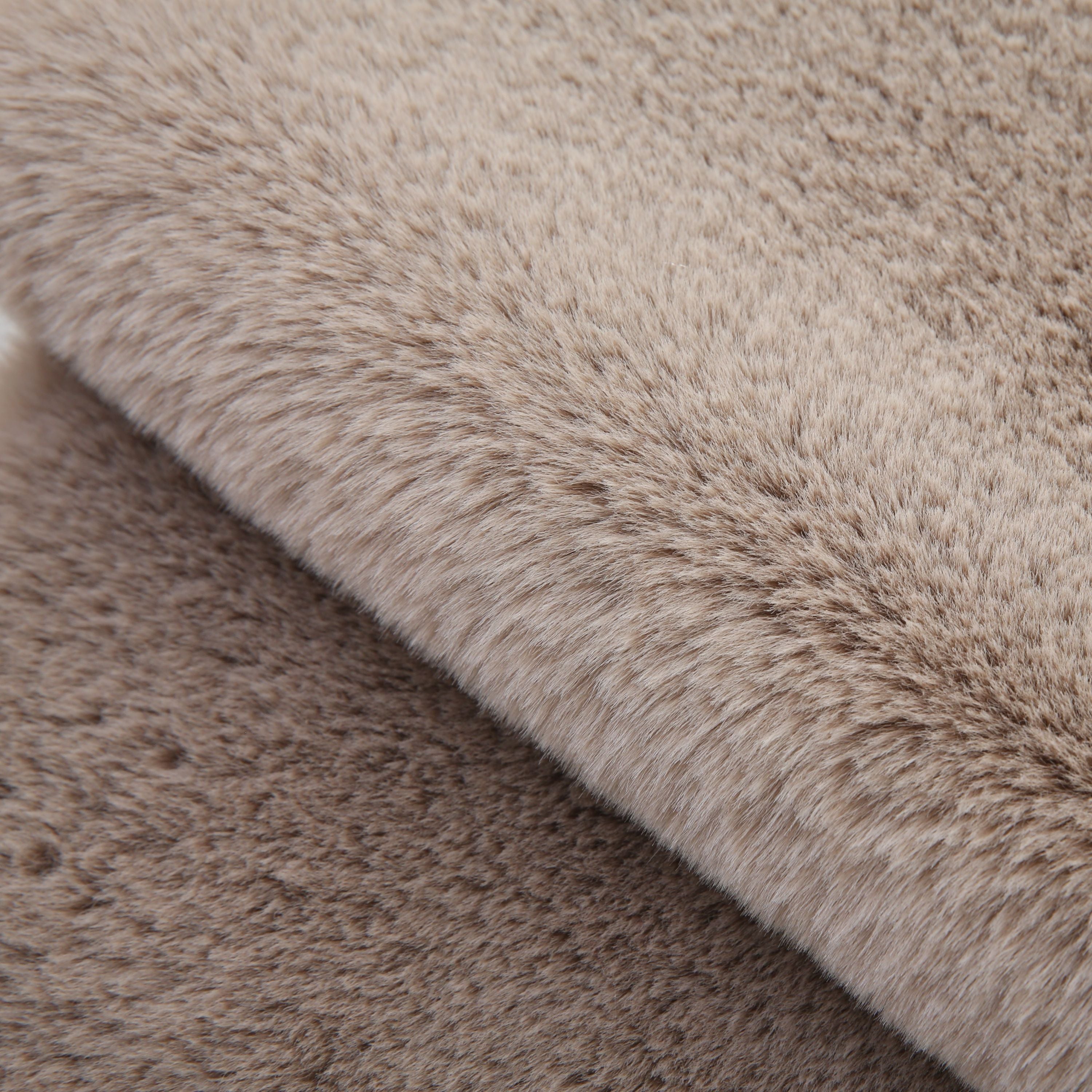 Tapis peluche uni forme peau de mouton tapis fausse fourrure chambre aspect fourrure