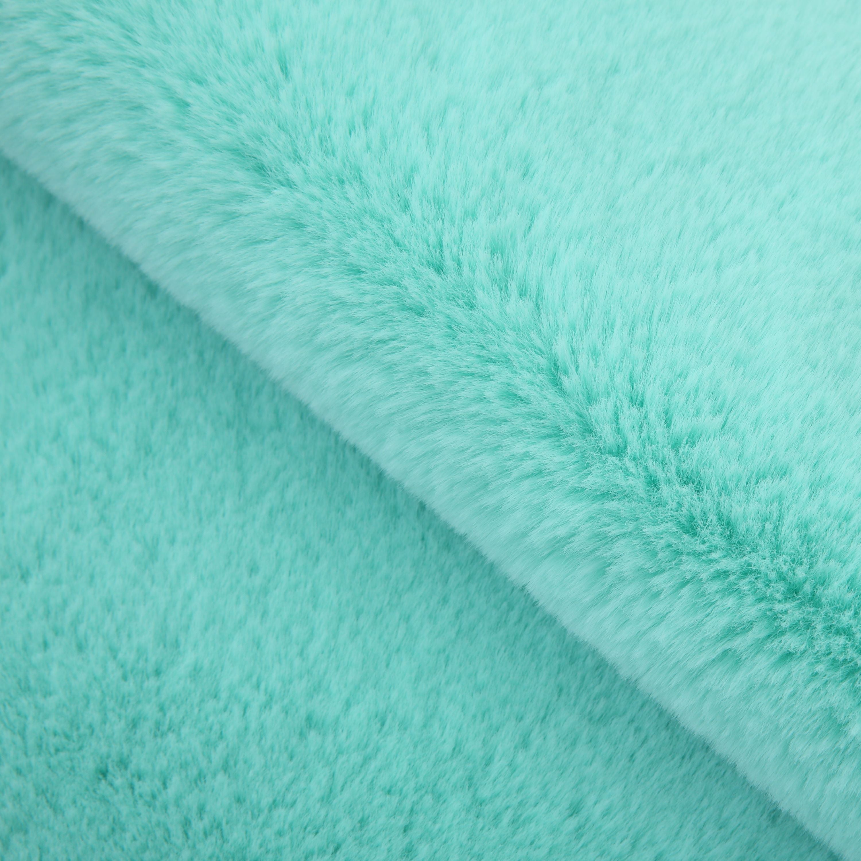 Tapis peluche uni forme peau de mouton tapis fausse fourrure chambre aspect fourrure