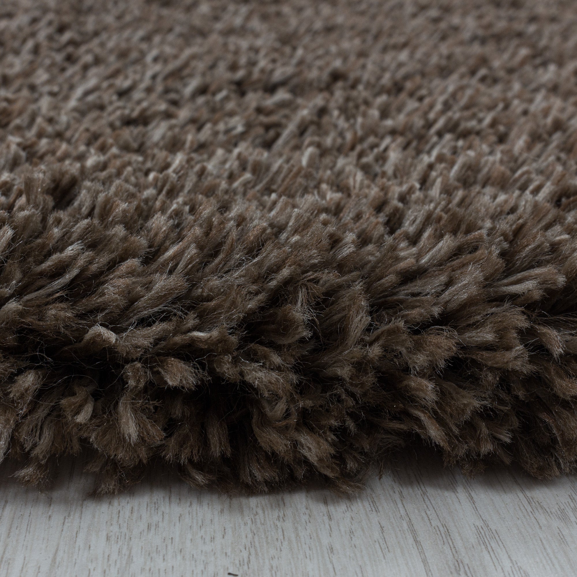 Round deep pile rug for living room, modern, long pile, plain, soft fur look