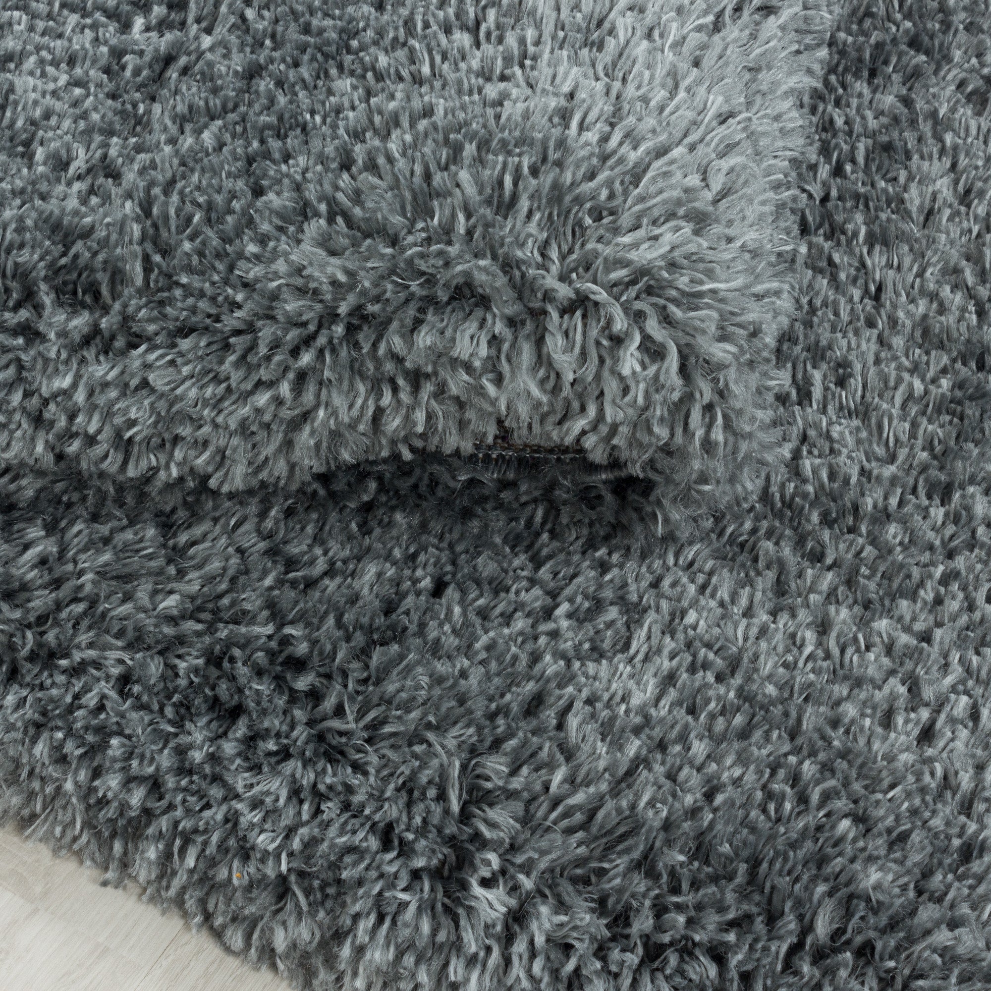 Round deep pile rug for living room, modern, long pile, plain, soft fur look