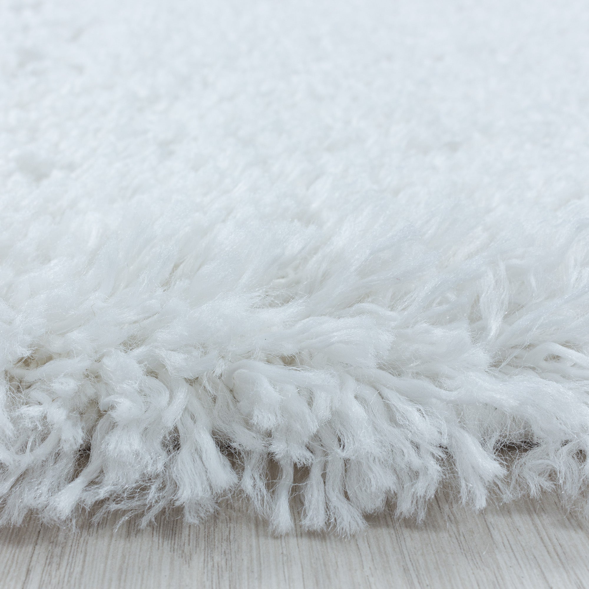 Round deep pile rug for living room, modern, long pile, plain, soft fur look