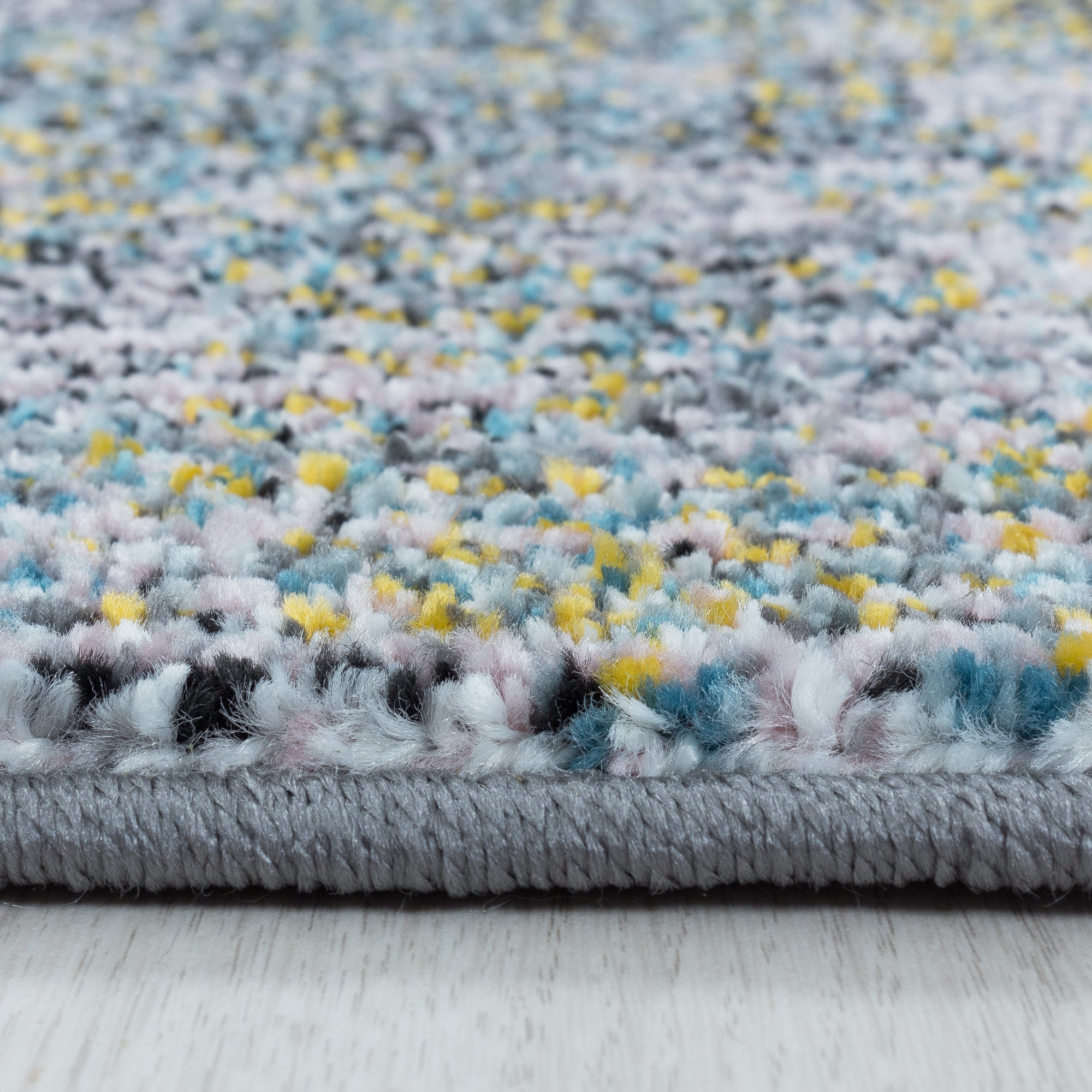 Modern Designer Wohnzimmer Teppich Weich Kurzflor Abstrakt Wellen Design Robust