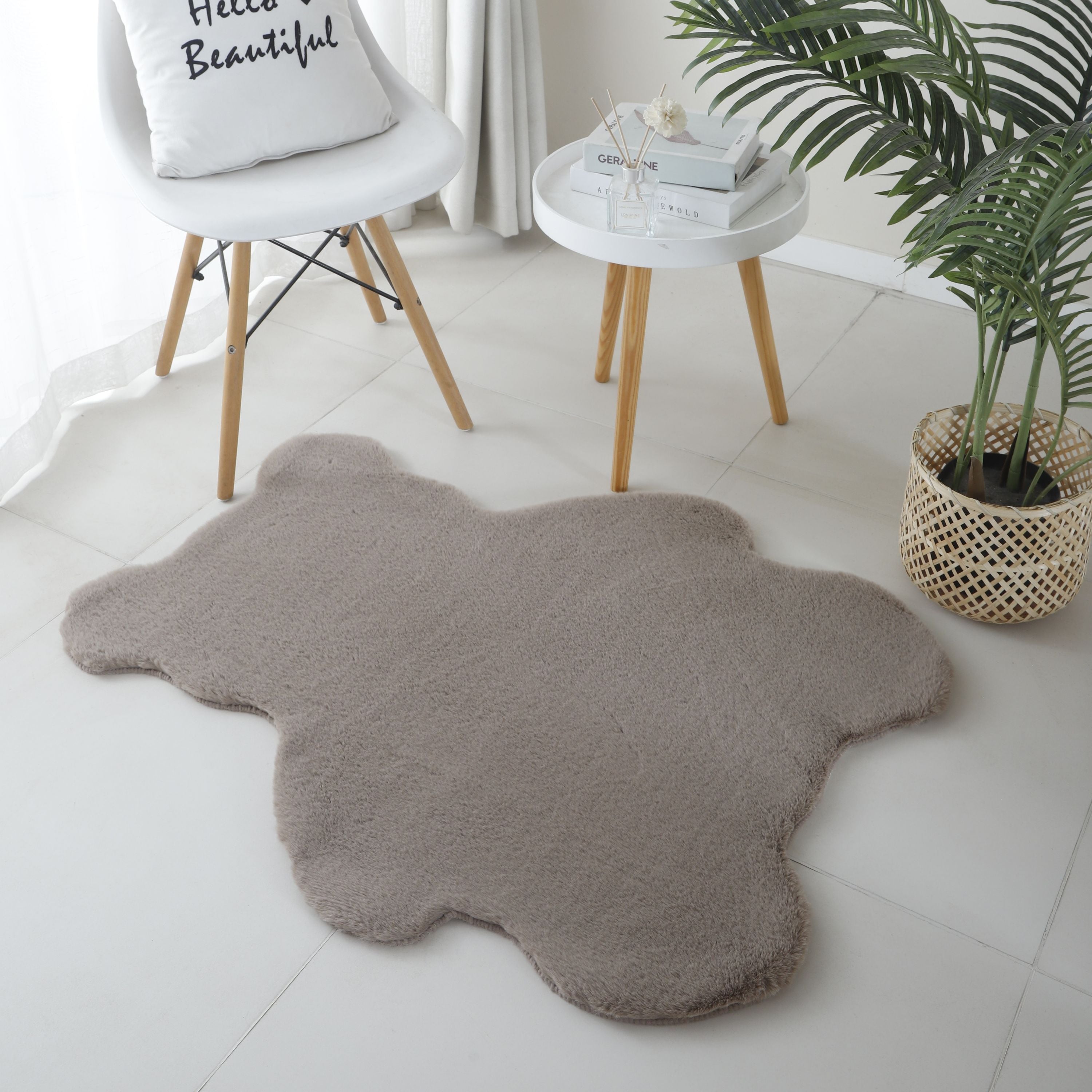 Rug plush plain bear shape faux fur children's room super soft fur look