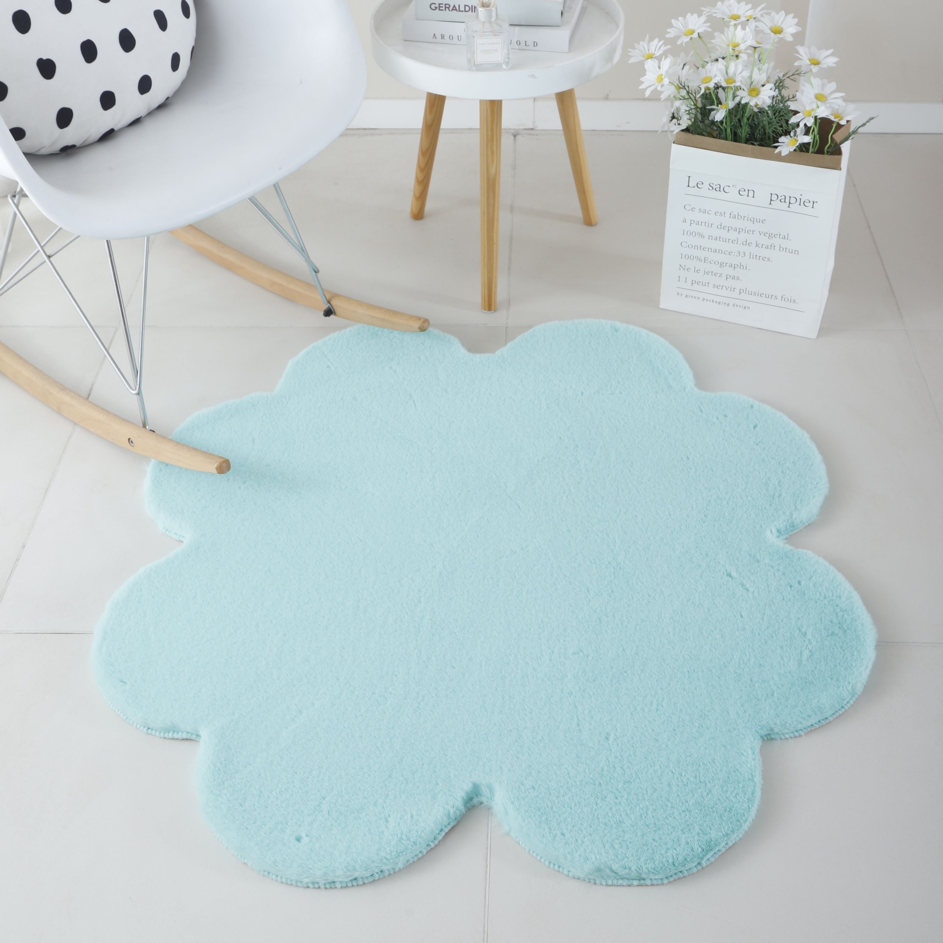 Tapis peluche uni forme trèfle fausse fourrure chambre d'enfant aspect fourrure douce